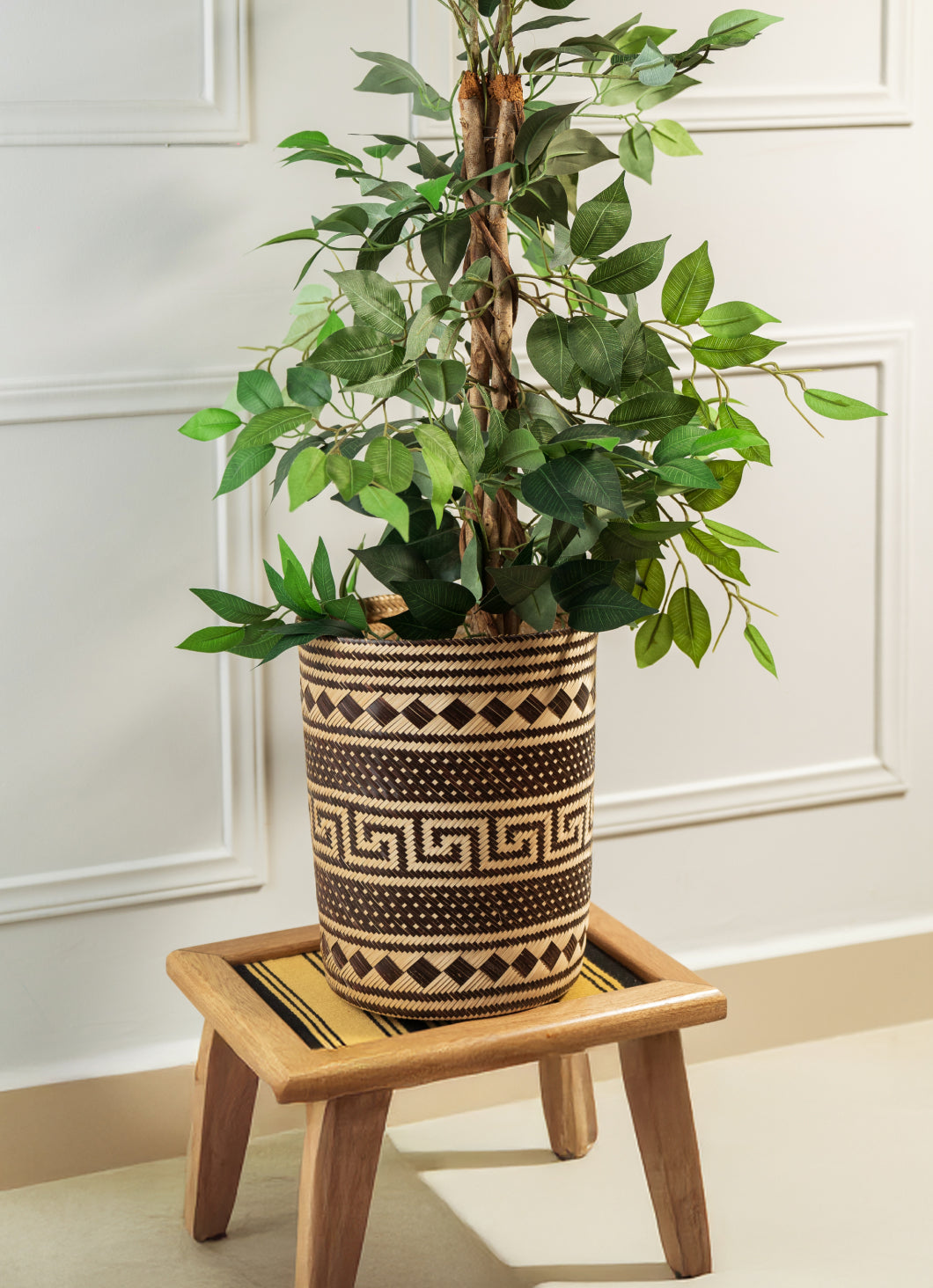 Cesta Llave negro